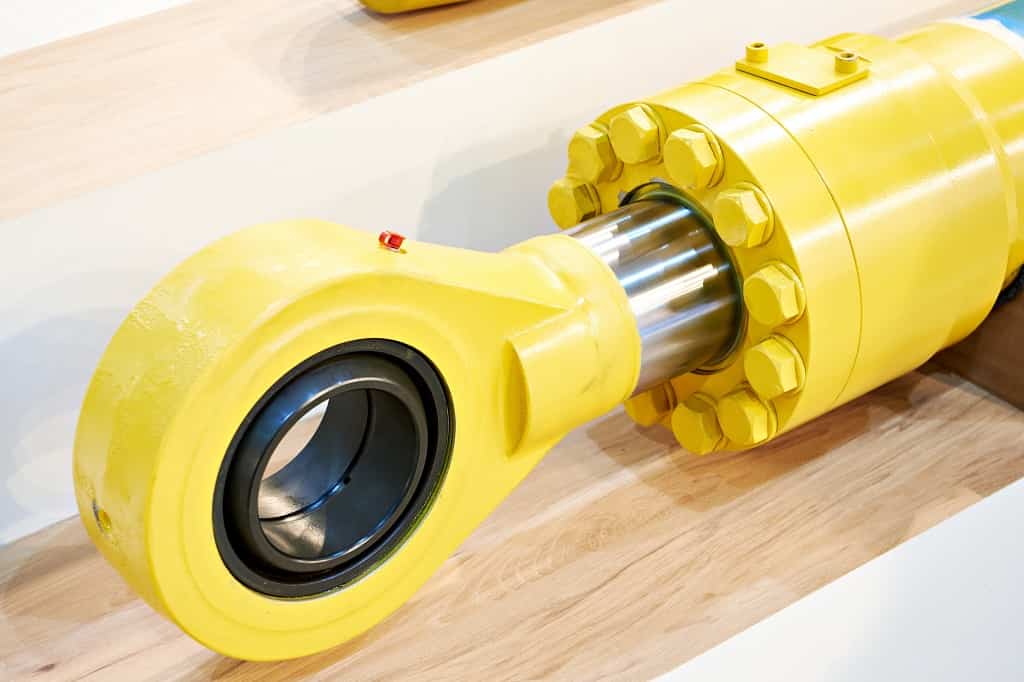 Types of Hydraulic Cylinder Coatings & Effects They Have on Performance